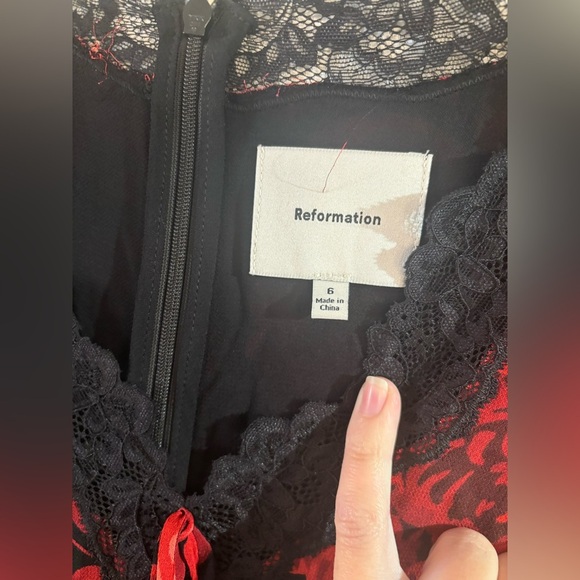 new Tiffie v neck midi dress in Basilica floral print - Picture 8 of 8